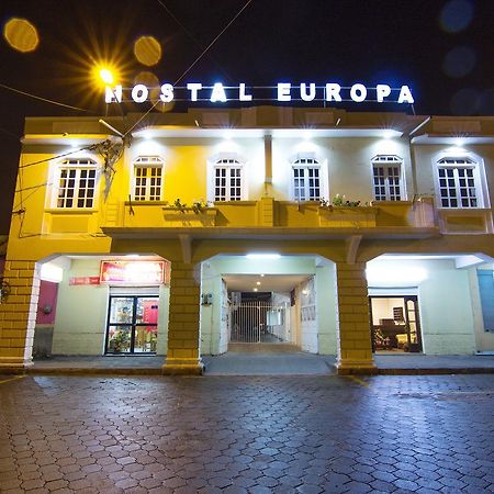 Hotel Europa Алаусі Екстер'єр фото