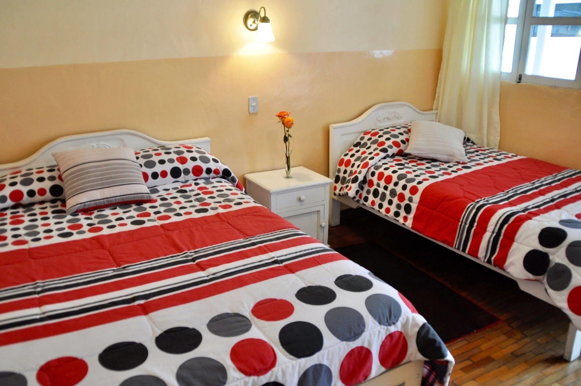 Hotel Europa Алаусі Екстер'єр фото